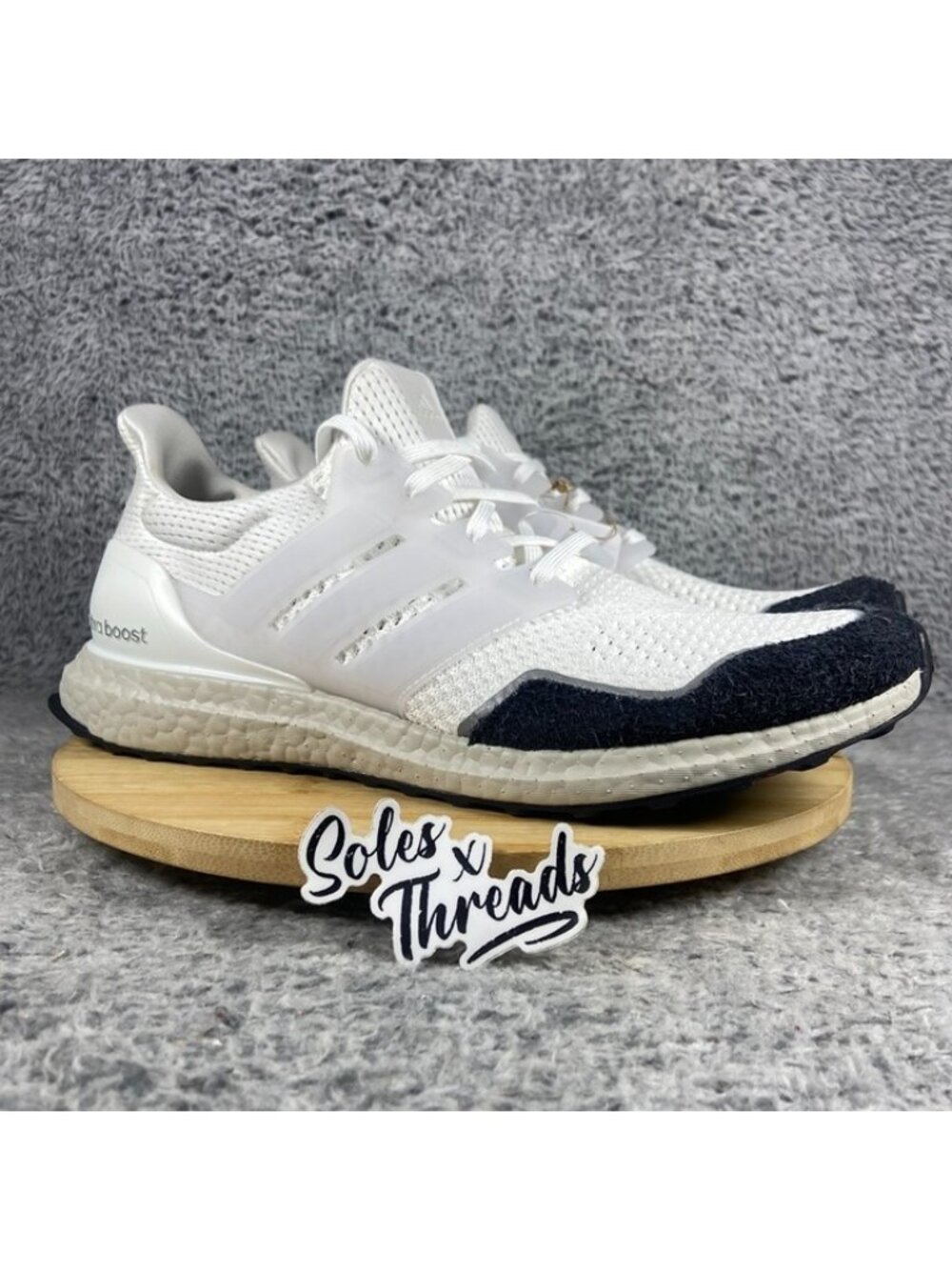 Adidas UltraBoost 1.0 Running Size 12 Men White Core Black IH4927 - Picture 2 of 7